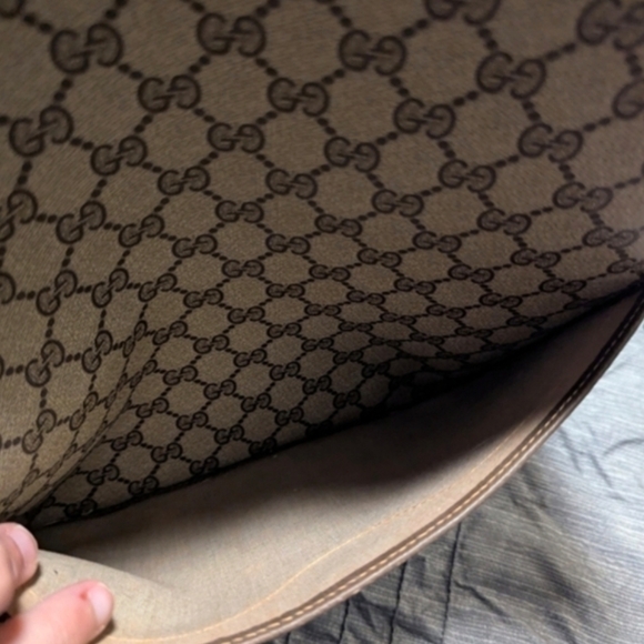 Gucci Supreme Tote Bag with Sherry Canvas Straps and COA - Picture 9 of 16